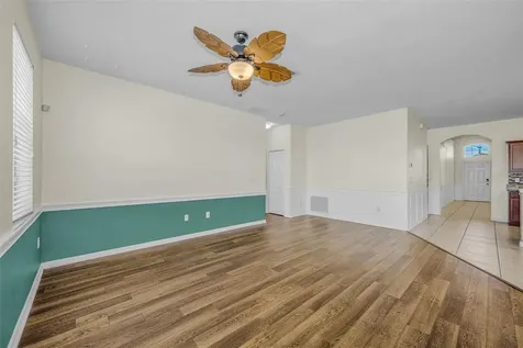 521 Vista Ridge Drive Ruskin FL 33570