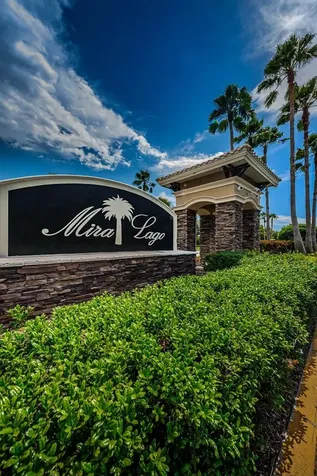 521 Vista Ridge Drive Ruskin FL 33570