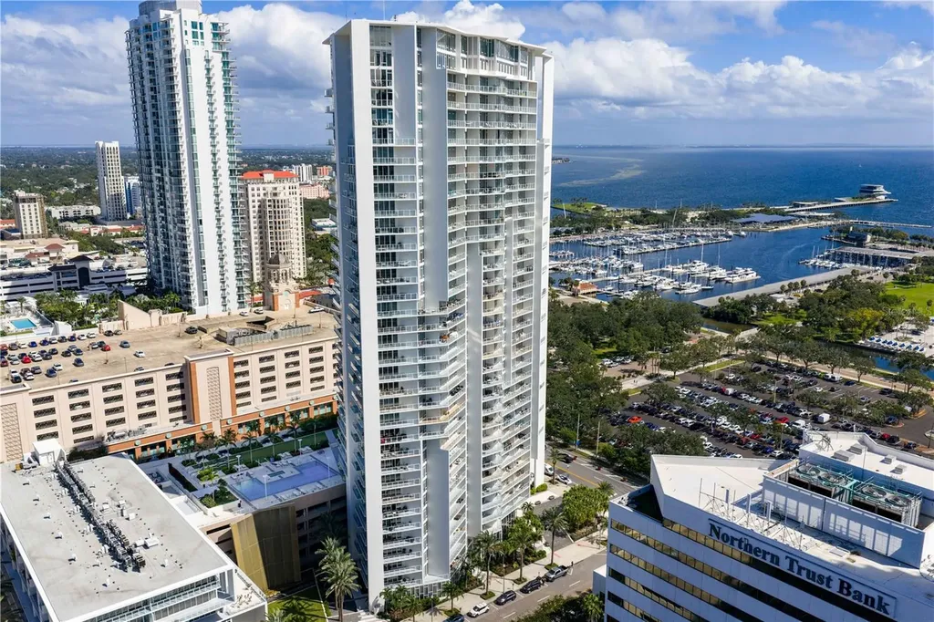 175 1st Street S St Petersburg FL 33701