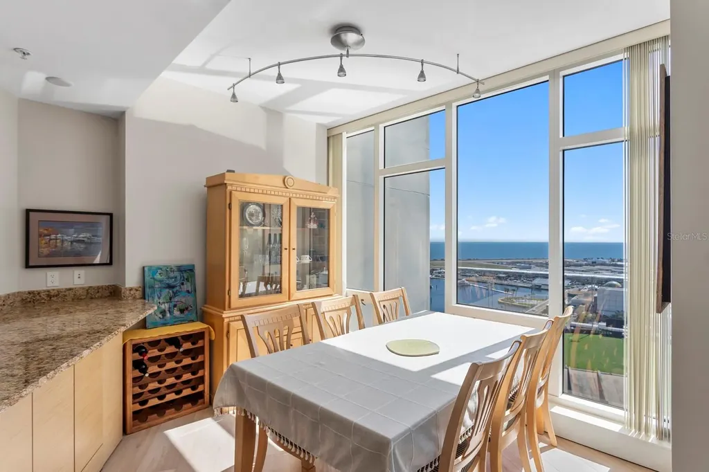 175 1st Street S St Petersburg FL 33701