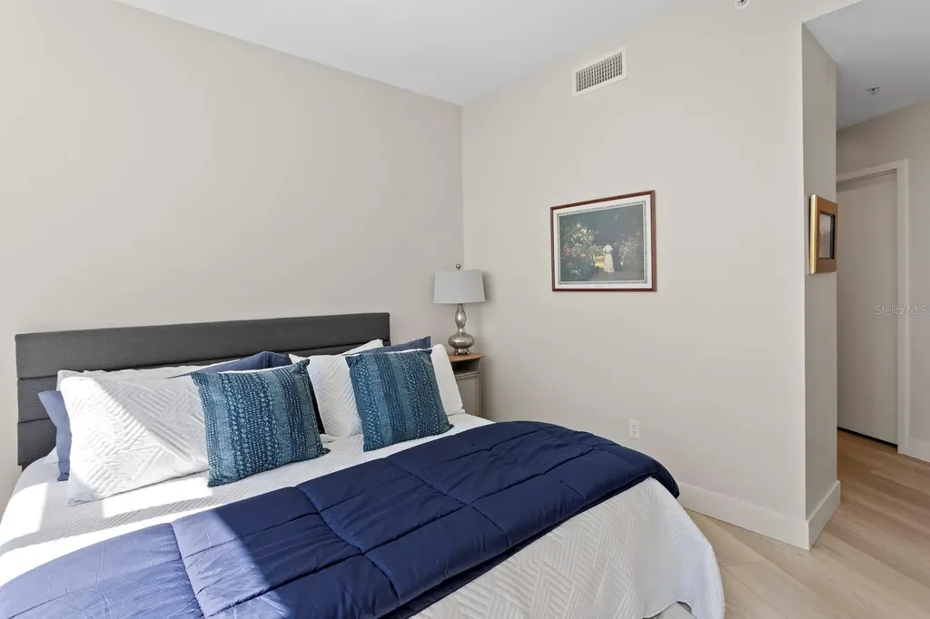 175 1st Street S St Petersburg FL 33701