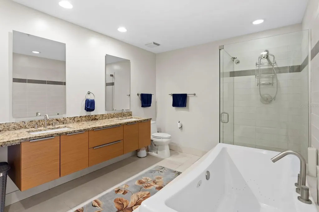 175 1st Street S St Petersburg FL 33701