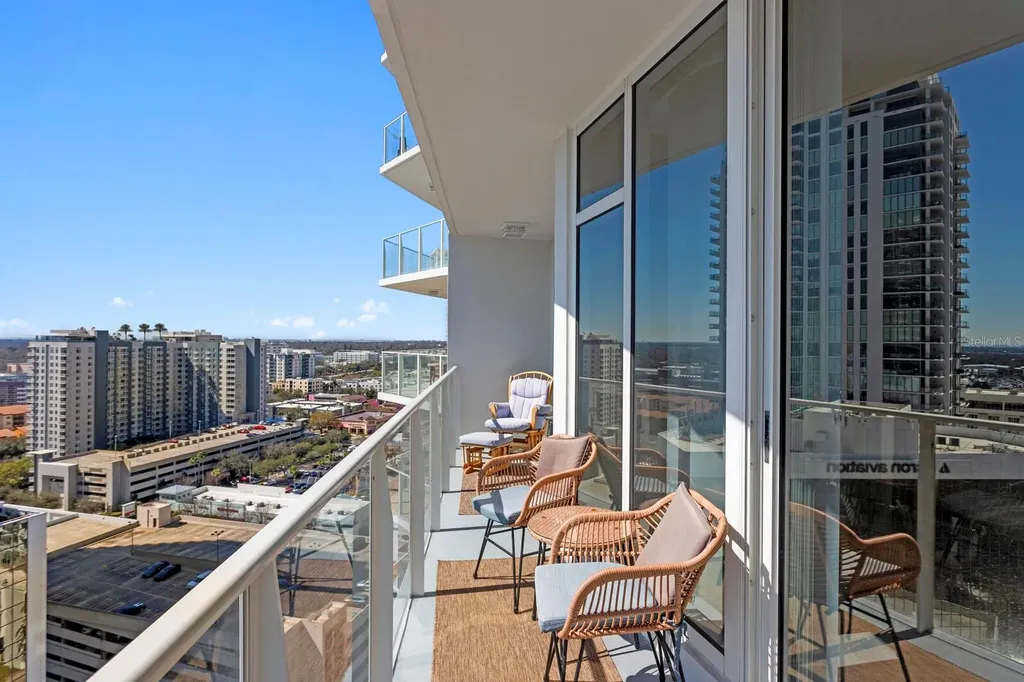 175 1st Street S St Petersburg FL 33701