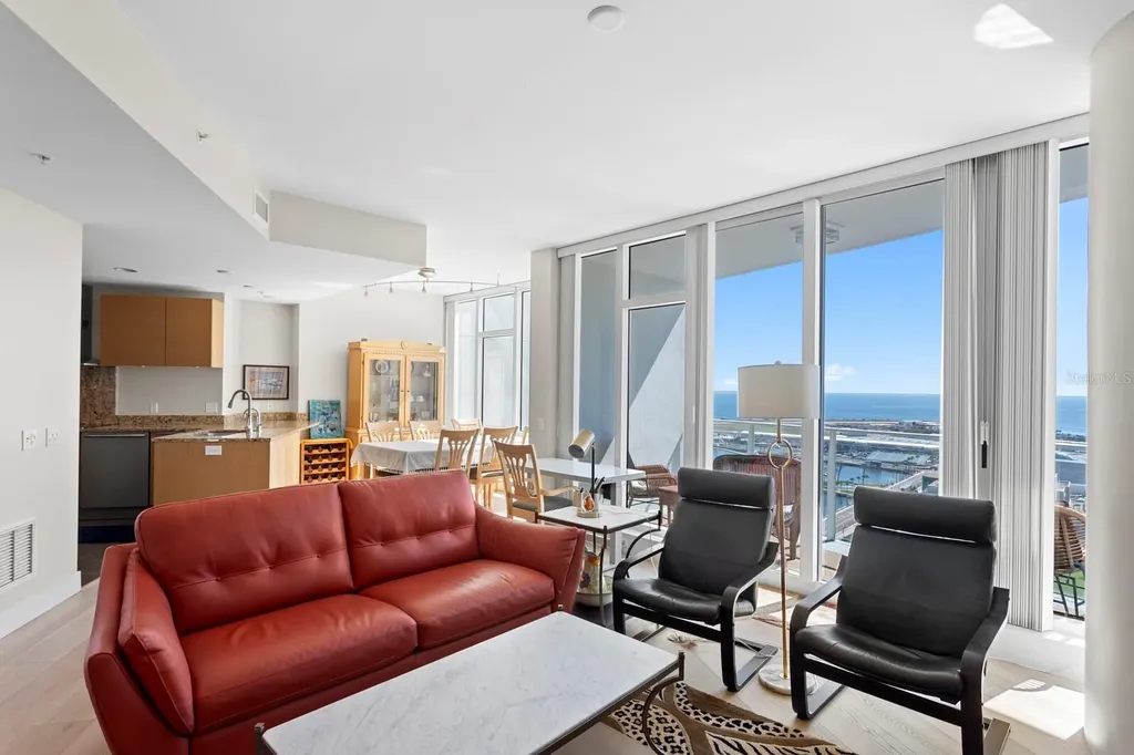 175 1st Street S St Petersburg FL 33701