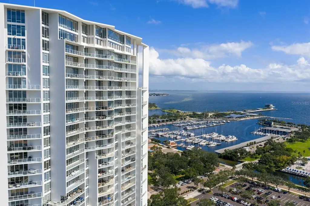 175 1st Street S St Petersburg FL 33701