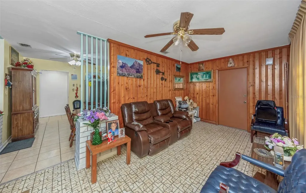 3117 W Leroy Street Tampa FL 33607