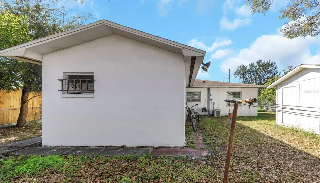 3117 W Leroy Street Tampa FL 33607