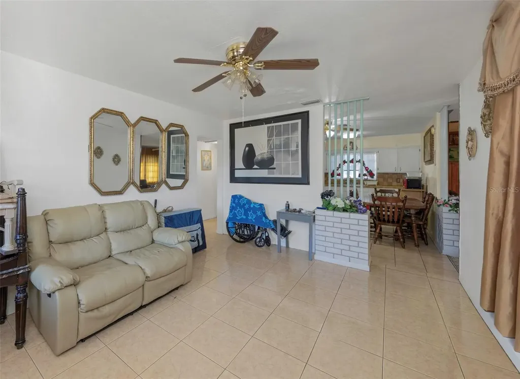 3117 W Leroy Street Tampa FL 33607