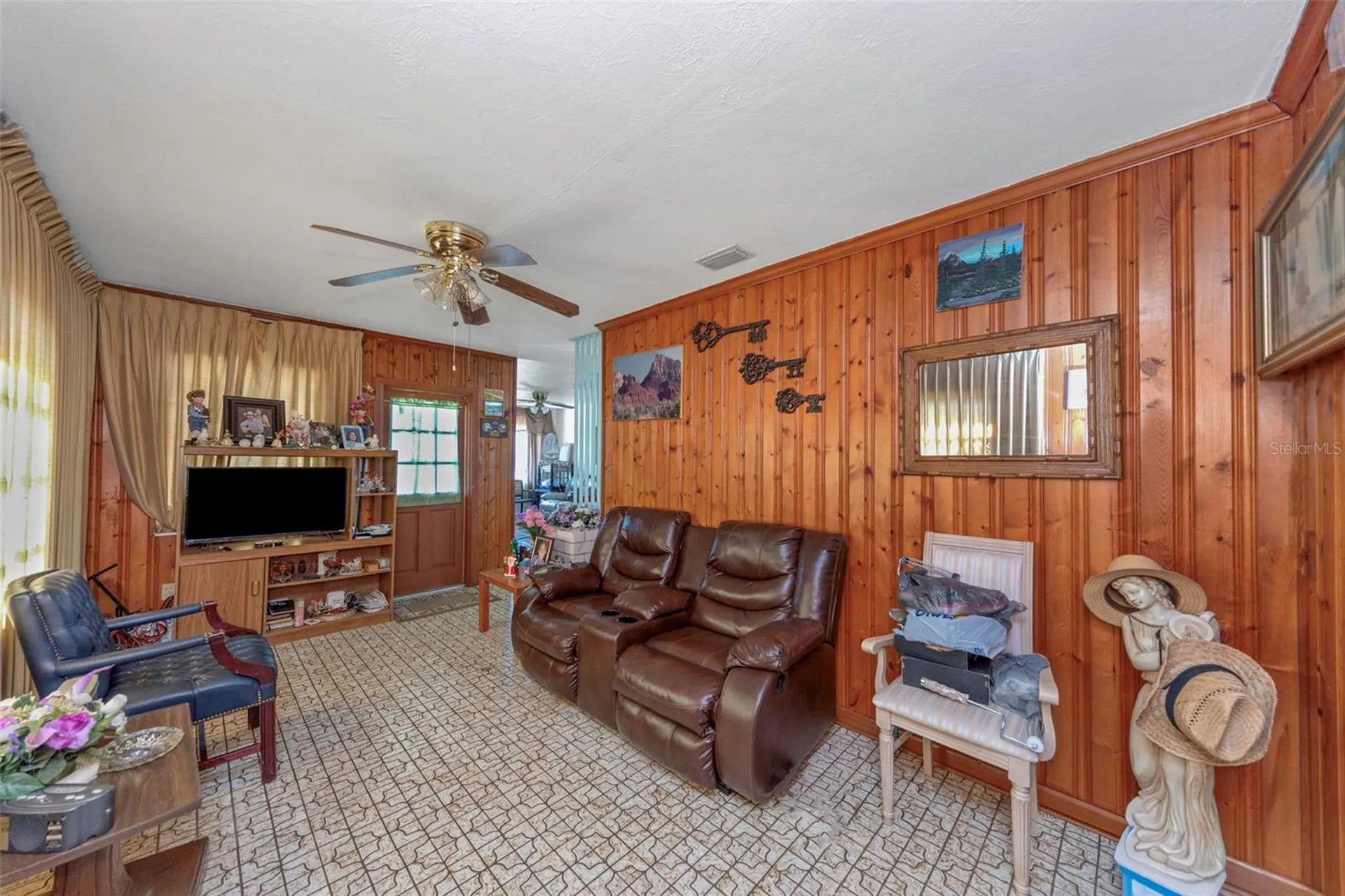 3117 W Leroy Street Tampa FL 33607