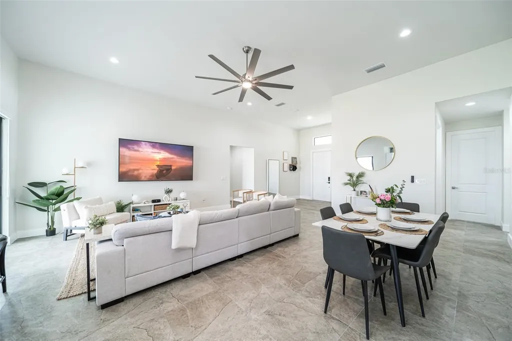 1608 NW 38th Avenue Cape Coral FL 33993