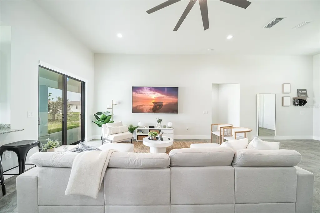 1608 NW 38th Avenue Cape Coral FL 33993