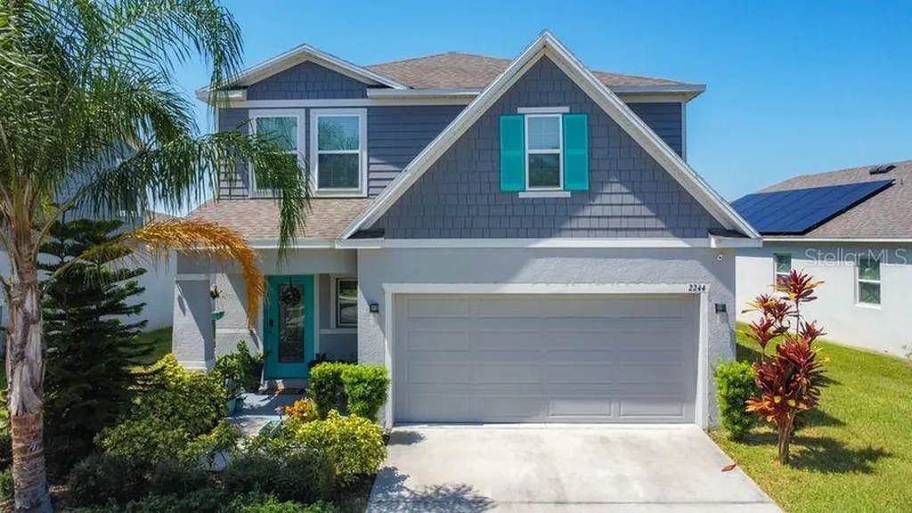 2244 Canyon Breeze Avenue Kissimmee FL 34746