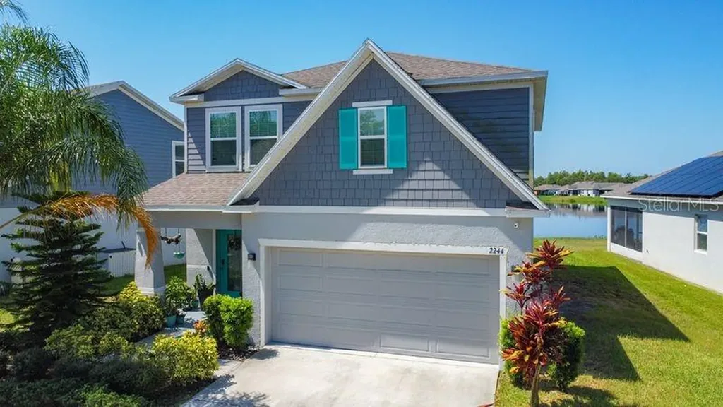 2244 Canyon Breeze Avenue Kissimmee FL 34746