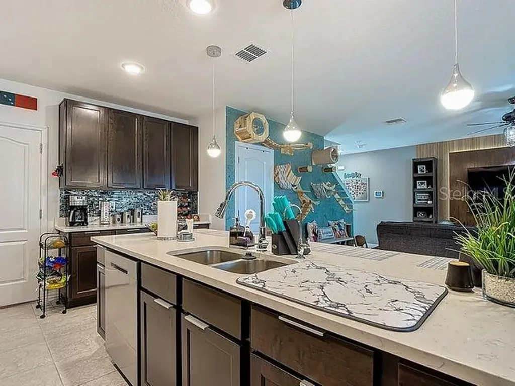 2244 Canyon Breeze Avenue Kissimmee FL 34746