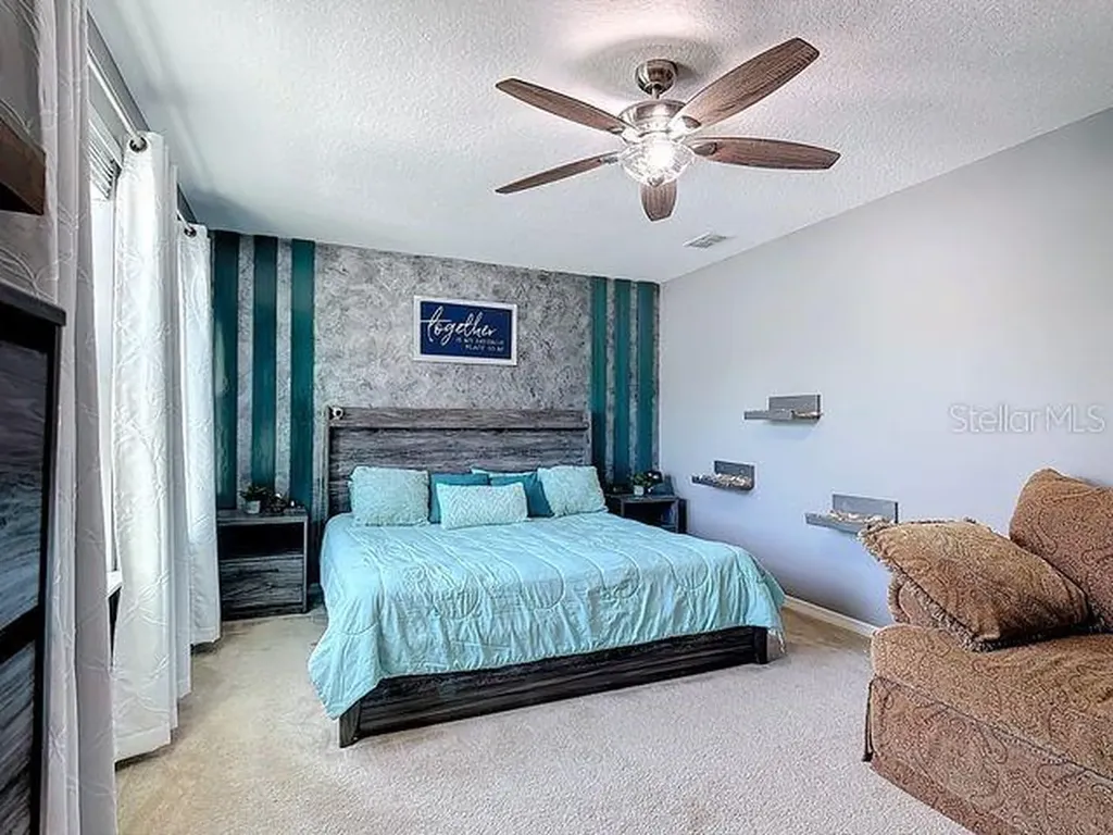 2244 Canyon Breeze Avenue Kissimmee FL 34746