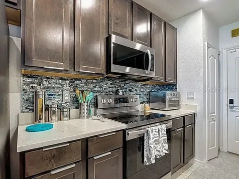 2244 Canyon Breeze Avenue Kissimmee FL 34746