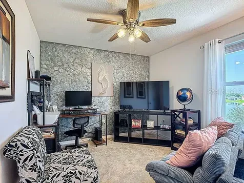 2244 Canyon Breeze Avenue Kissimmee FL 34746