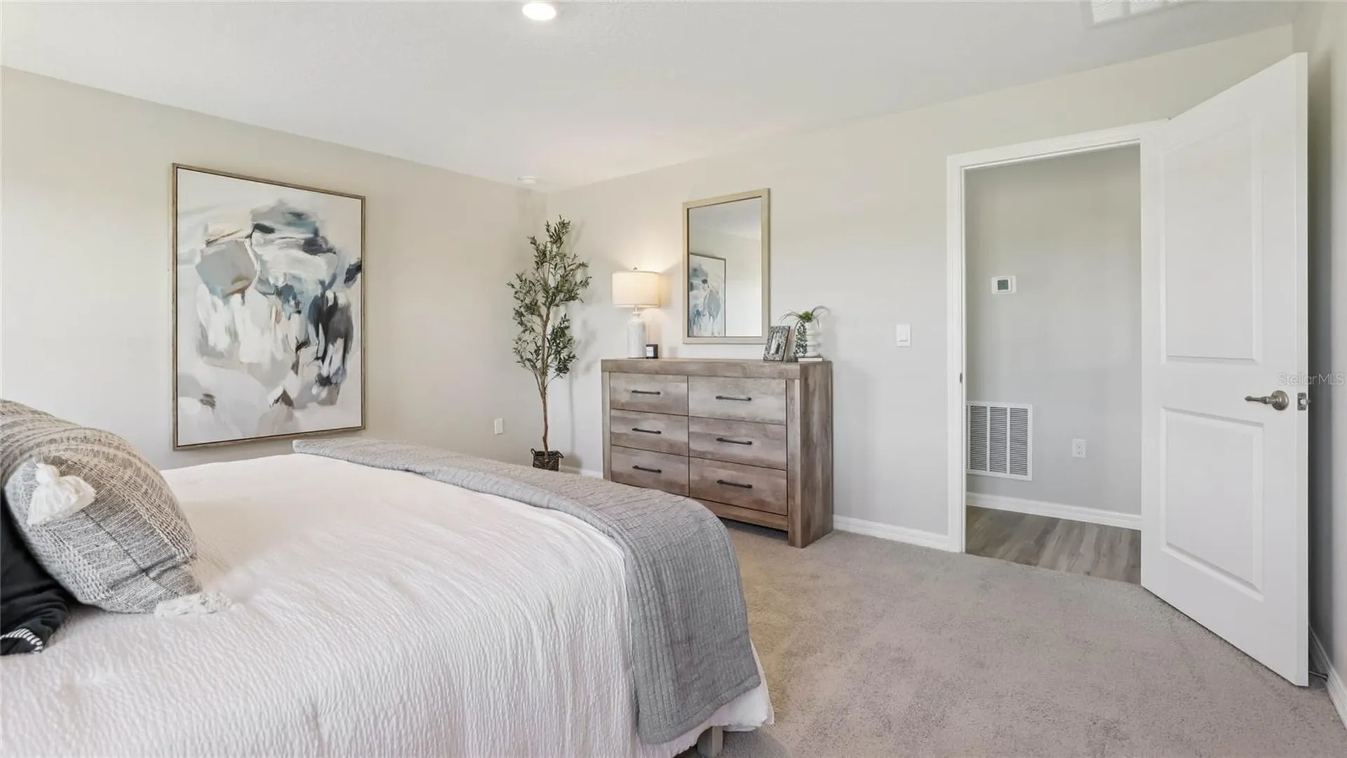 2106 NE 28th Place Ocala FL 34470