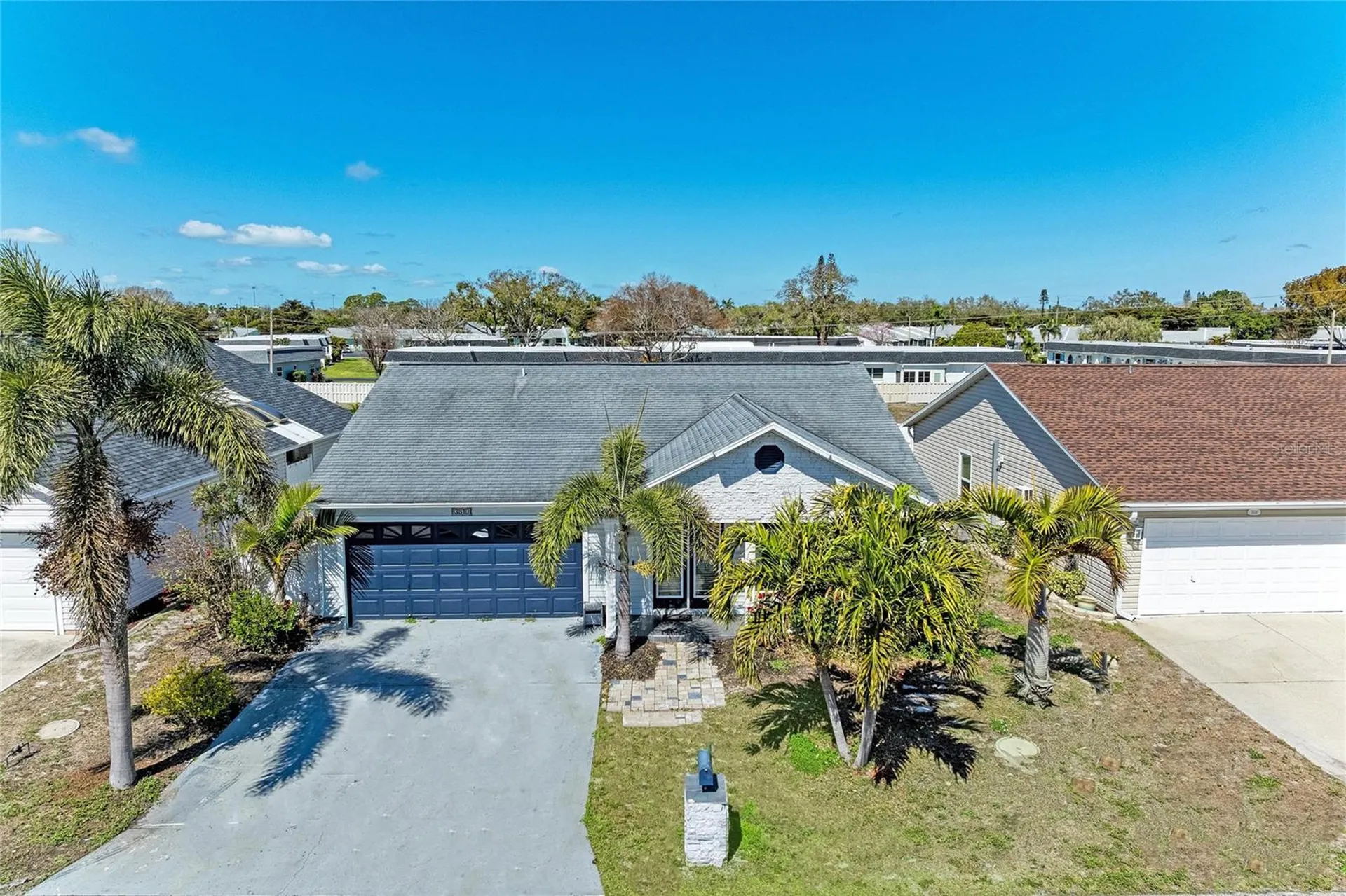 3810 39th Ave W Bradenton FL 34205