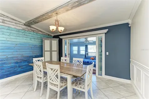 3810 39th Ave W Bradenton FL 34205