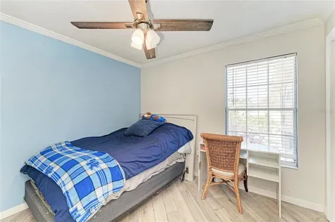 3810 39th Ave W Bradenton FL 34205