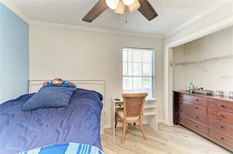 3810 39th Ave W Bradenton FL 34205