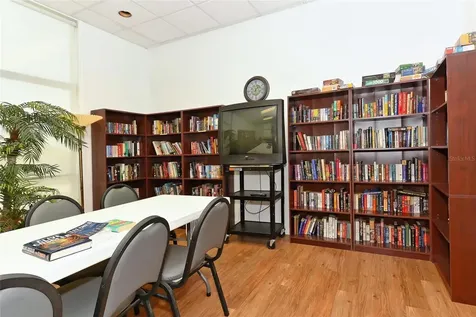 3810 39th Ave W Bradenton FL 34205