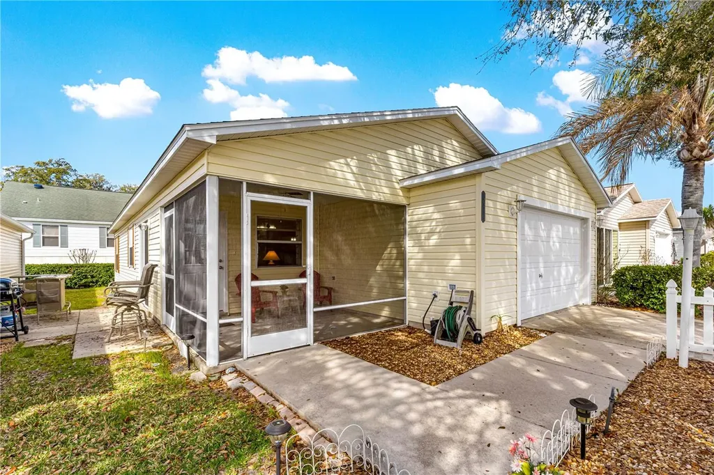 16938 SE 94th Sunnybrook Circle The Villages FL 32162