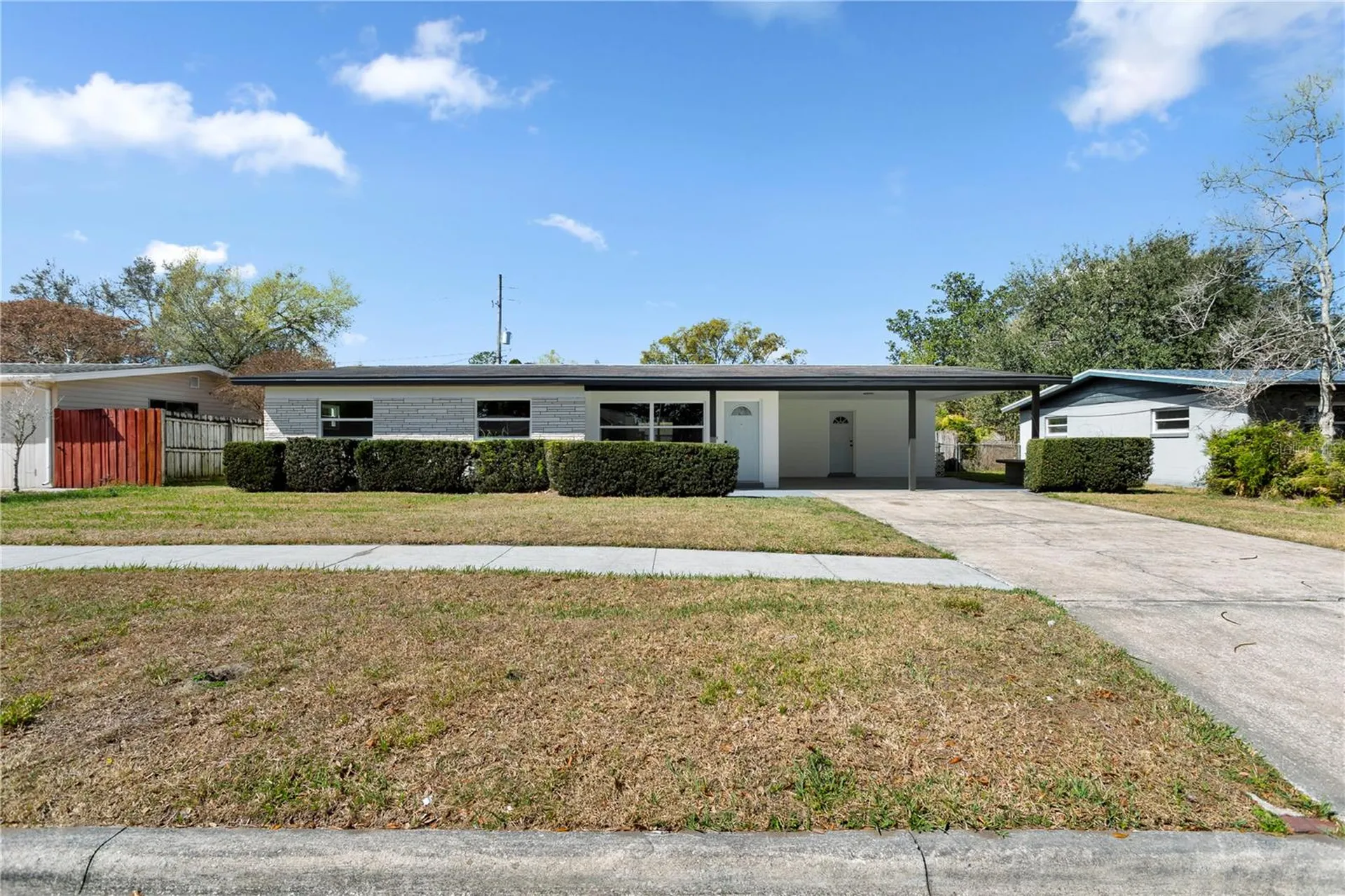 1628 Larkin Avenue Orlando FL 32812