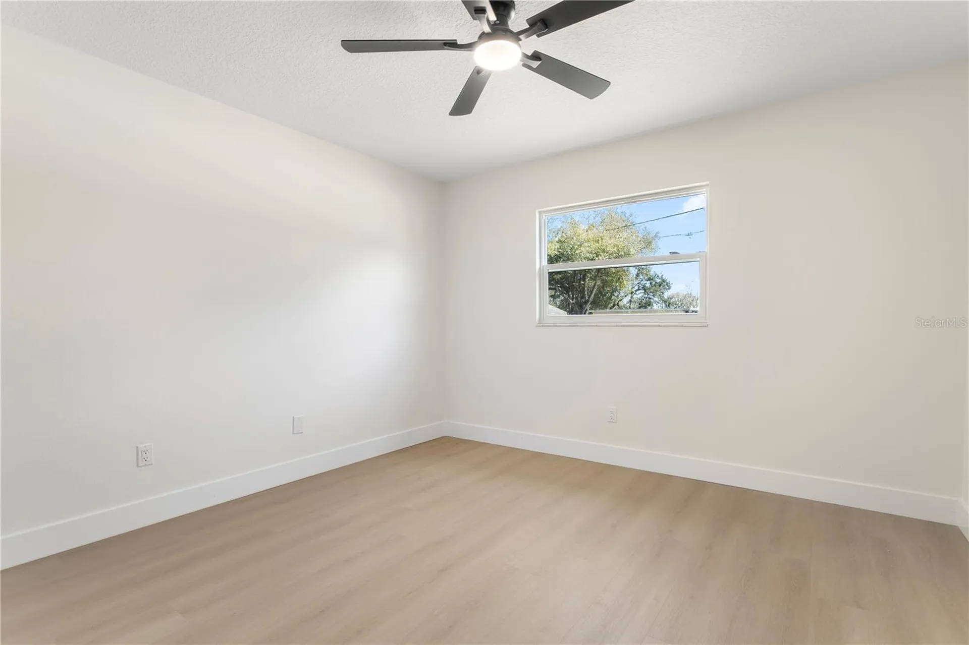 1628 Larkin Avenue Orlando FL 32812