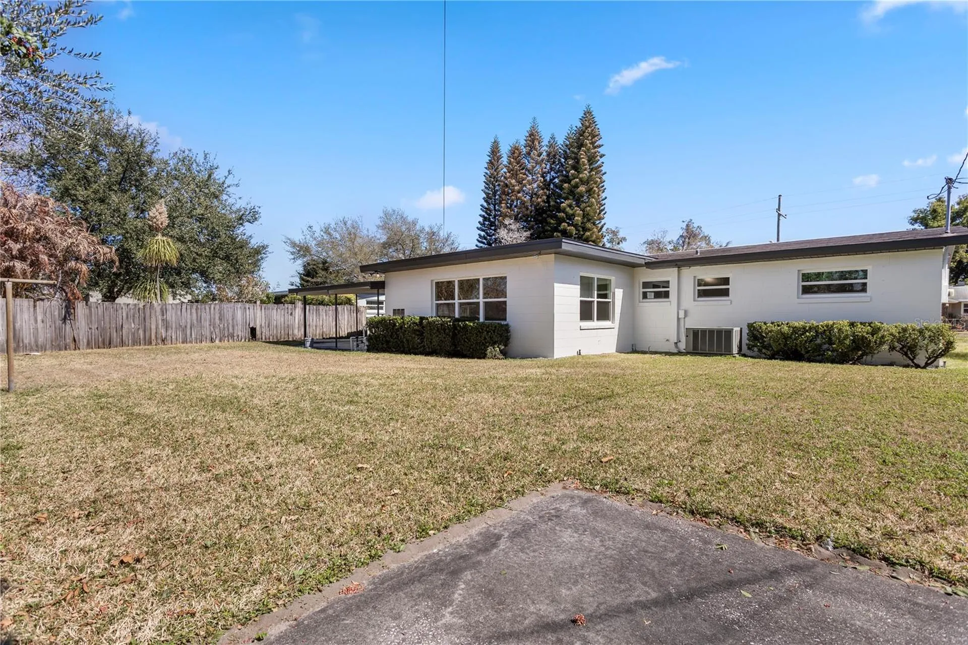1628 Larkin Avenue Orlando FL 32812