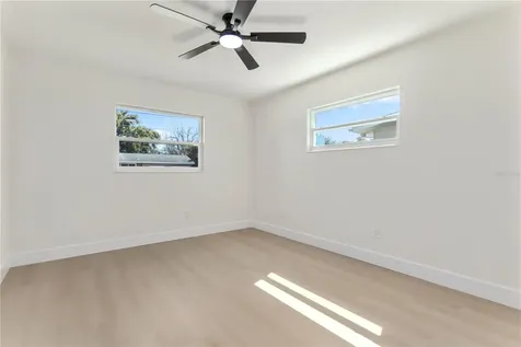 1628 Larkin Avenue Orlando FL 32812
