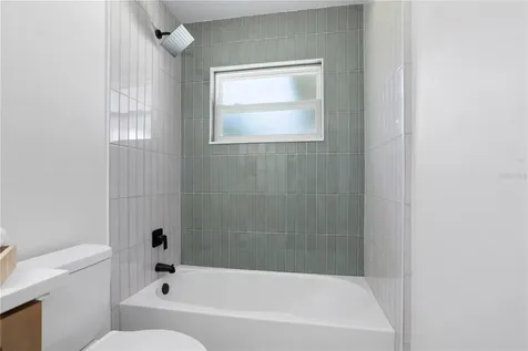 1628 Larkin Avenue Orlando FL 32812