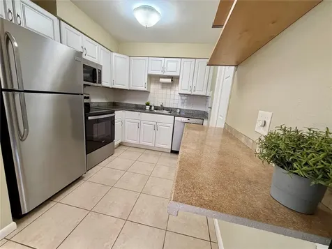 6813 S Cortez Street Tampa FL 33616