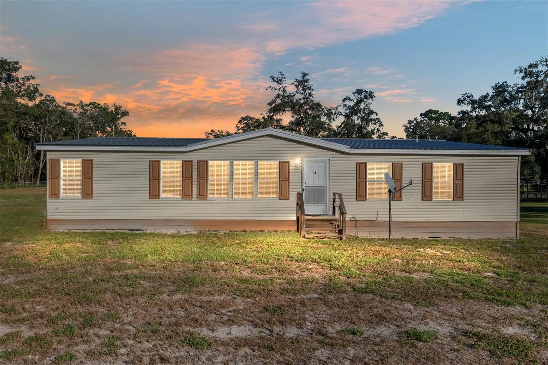 3291 SE 188th Terrace Morriston FL 32668