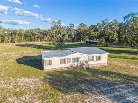 3291 SE 188th Terrace Morriston FL 32668