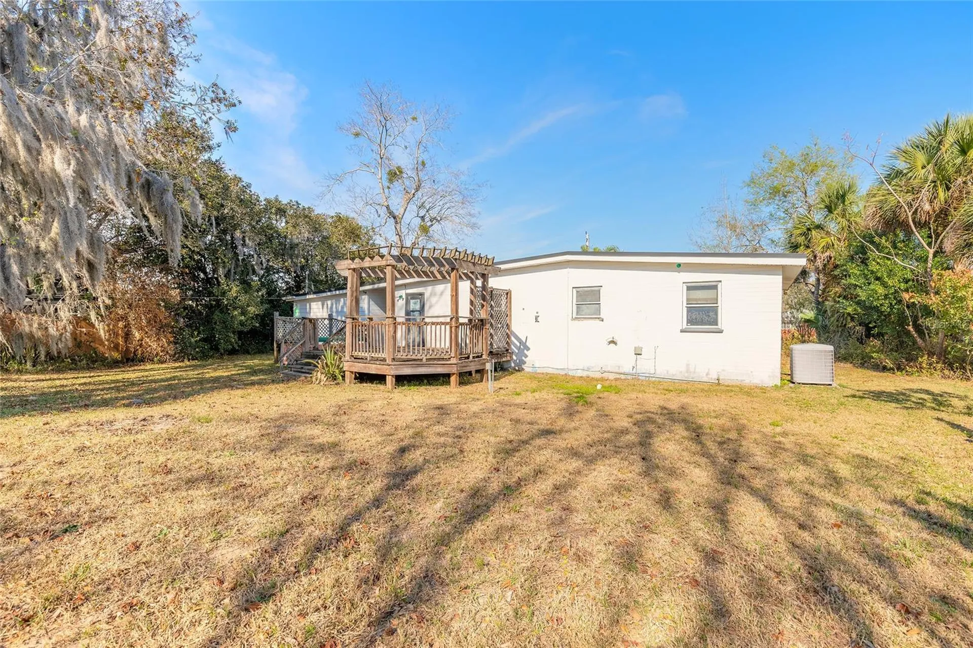 2030 Magnolia Avenue South Daytona FL 32119