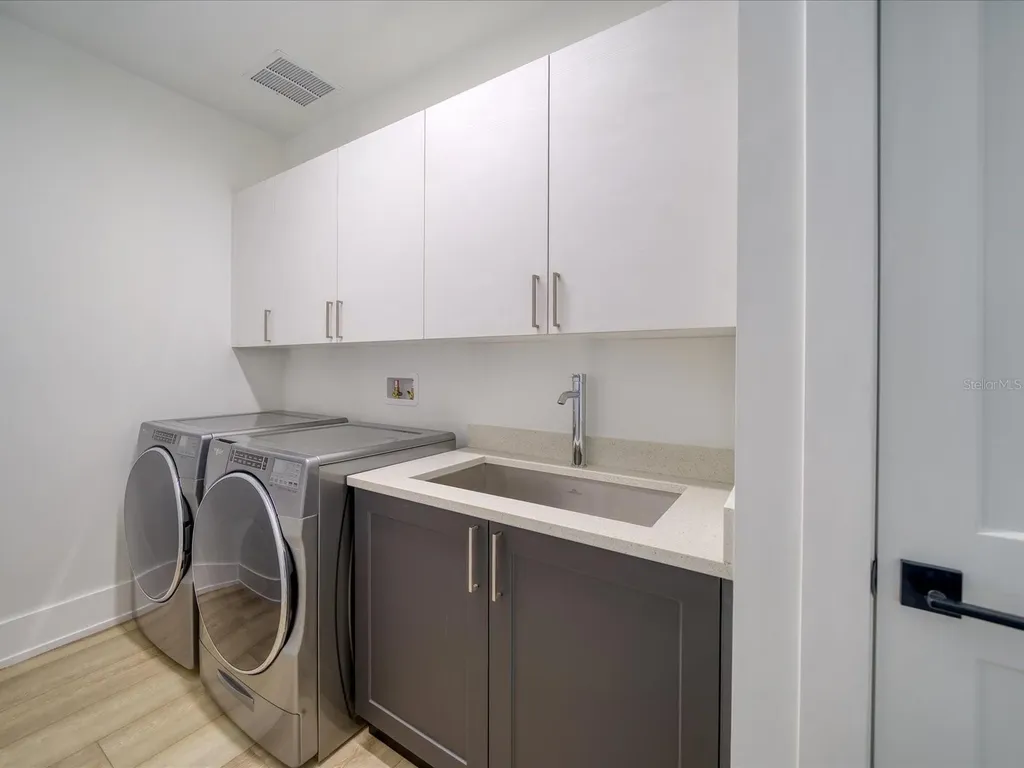 1040 Bass Boulevard Dunedin FL 34698