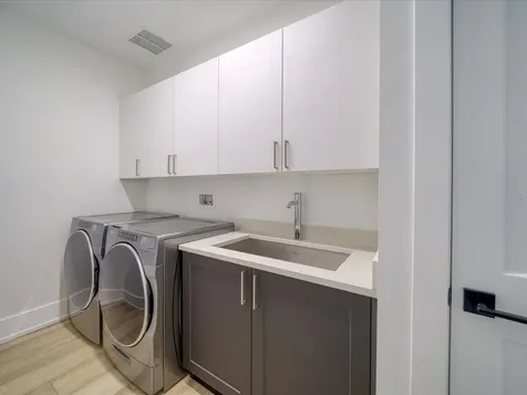 1040 Bass Boulevard Dunedin FL 34698