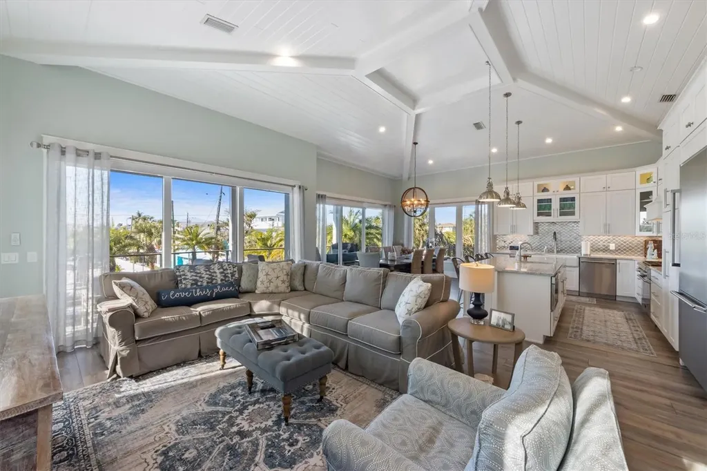 108 Magnolia Avenue Anna Maria FL 34216