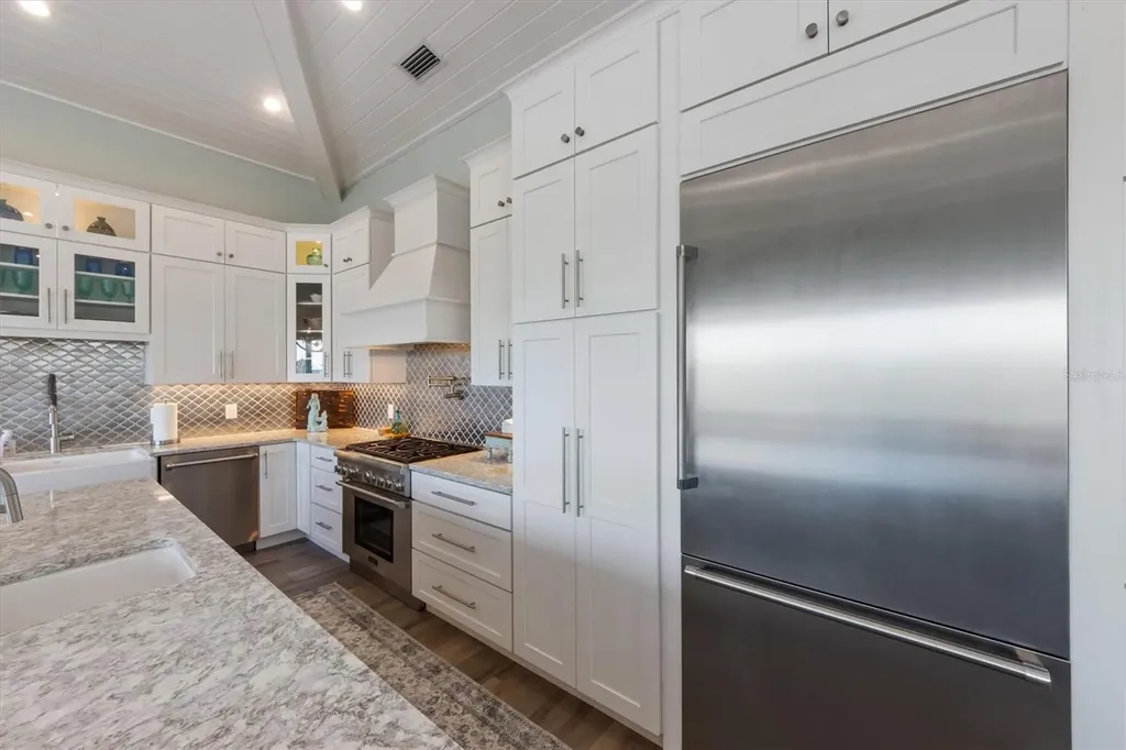 108 Magnolia Avenue Anna Maria FL 34216