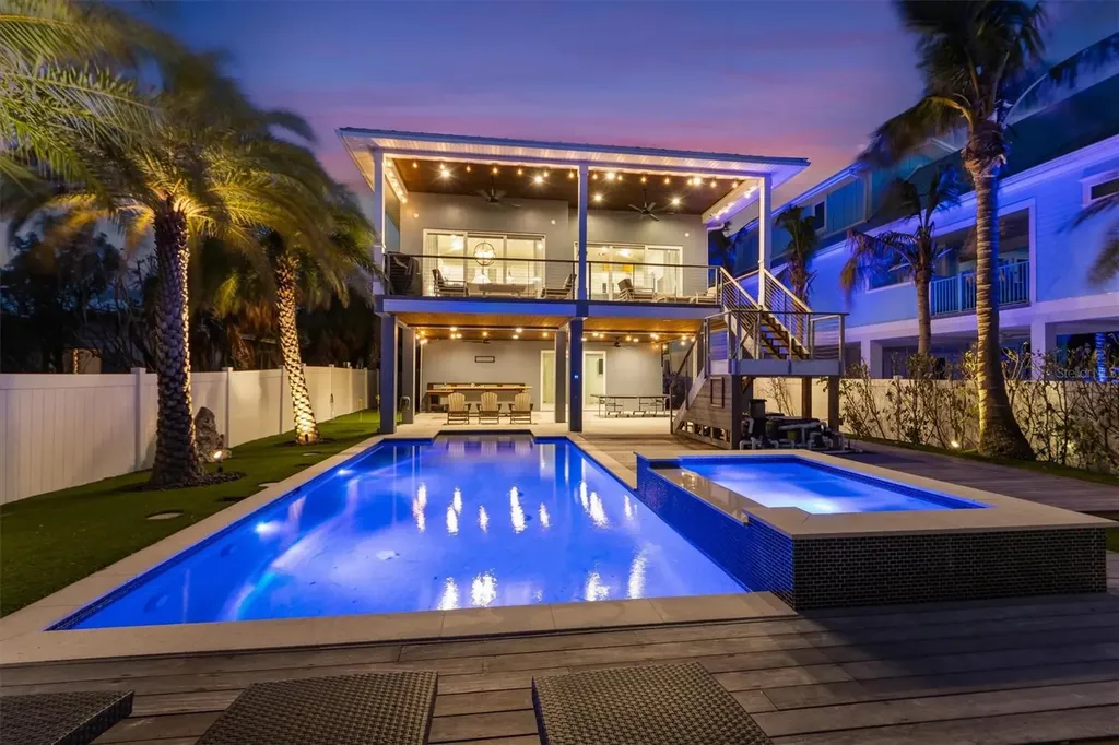 108 Magnolia Avenue Anna Maria FL 34216