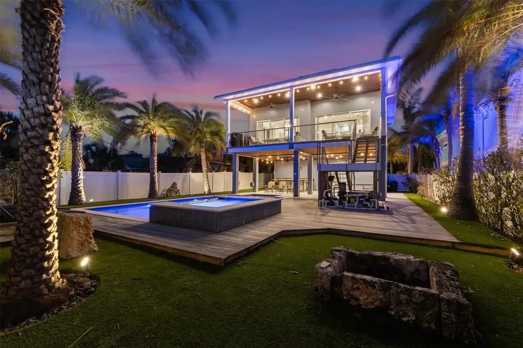 108 Magnolia Avenue Anna Maria FL 34216