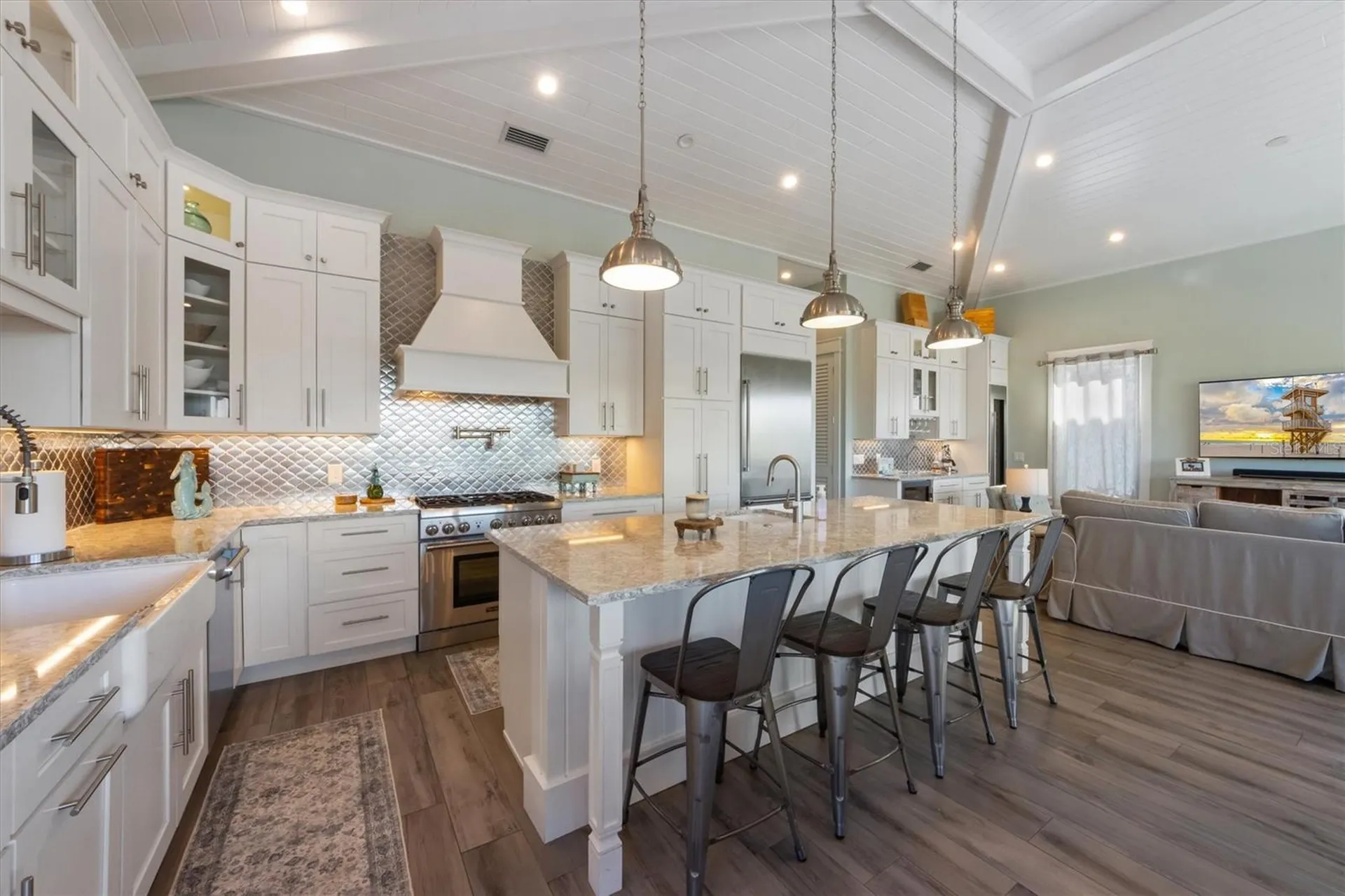 108 Magnolia Avenue Anna Maria FL 34216