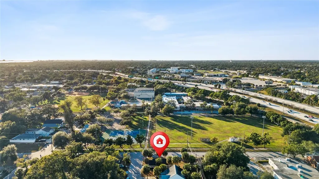 2547 10th Avenue S St Petersburg FL 33712