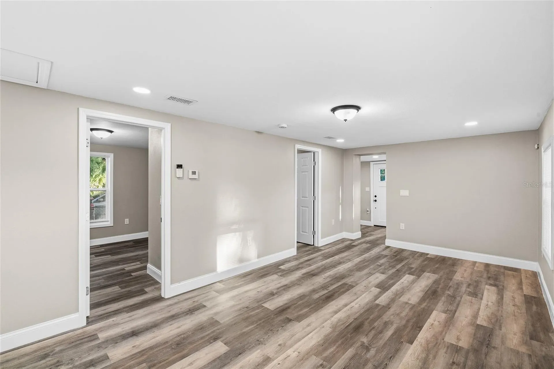 2547 10th Avenue S St Petersburg FL 33712