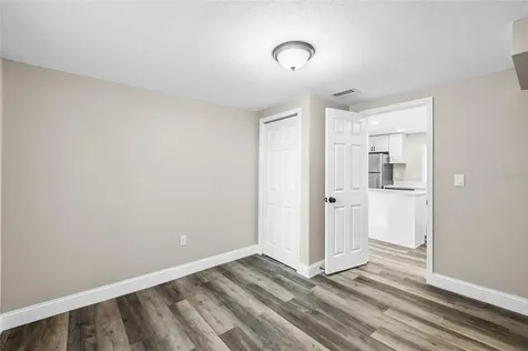 2547 10th Avenue S St Petersburg FL 33712