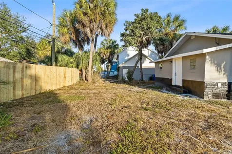 2547 10th Avenue S St Petersburg FL 33712