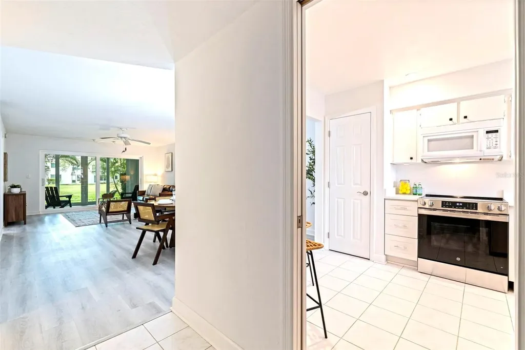 4480 Overlook Drive NE St Petersburg FL 33703
