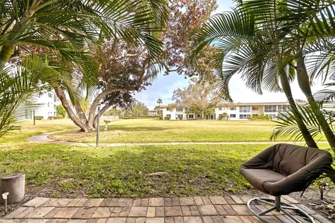 4480 Overlook Drive NE St Petersburg FL 33703